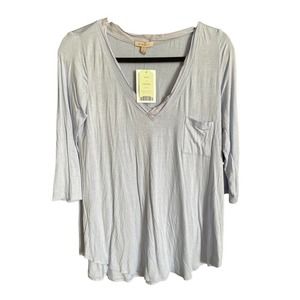 NWT Bordeaux Womens V-Neck T-Shirt Top 3/4 Sleeve Chest Pocket Size S Gray